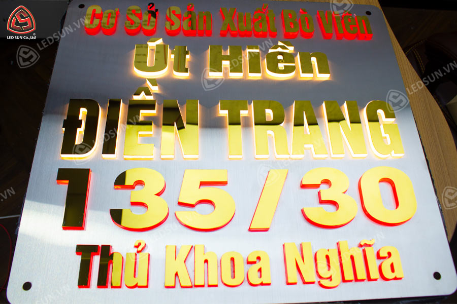 bảng công ty inox trắng xước