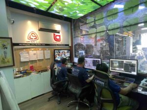 Đội ngũ làm bảng hiệu Quận 2 Led Sun