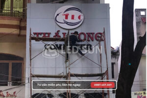 Led Sun làm bảng hiệu quảng cáo ngoài trời ở Quận 7