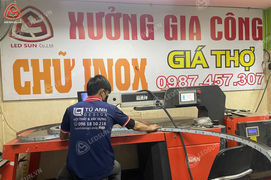 Gia công chữ inox quận tân phú