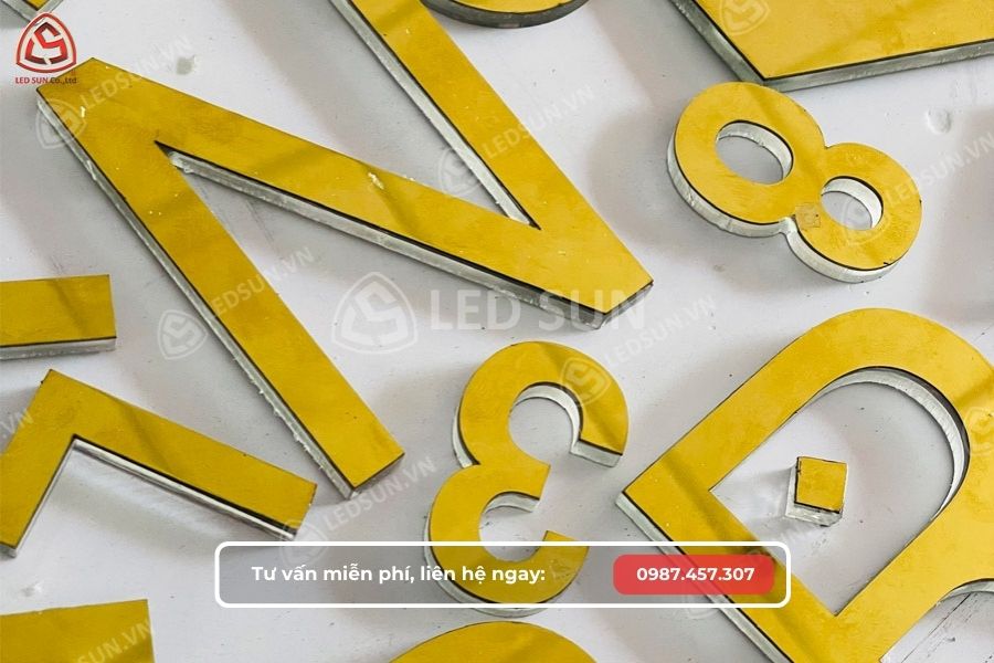 gia công chữ inox quận 10