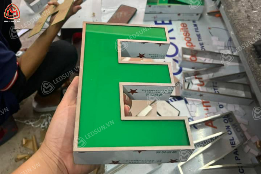 gia công chữ inox quận thủ đức