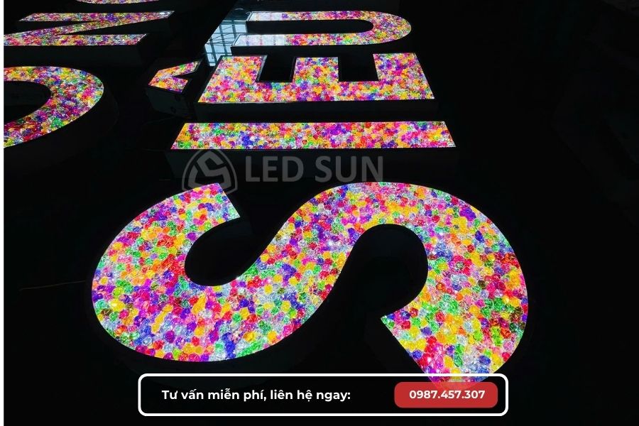 gia công chữ inox quận 7